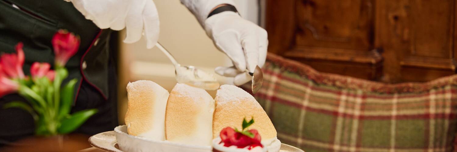 Salzburger Nockerl at Hotel Sacher | © TSG Tourismus Salzburg GmbH / H. Kirchberger