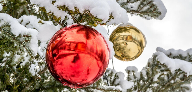 Advent am Kirchenplatz