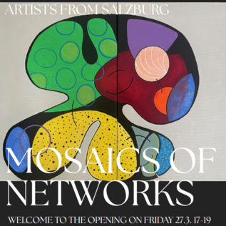 Artystyczny portret kobiety z kreatywnym, duchowym wzorem w tle. Na dole znajduje się napis „PANORAMA”, który opisuje wystawę w Salzburgu. | © Art bv Berchtoldvilla