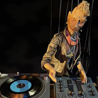 DJ Schönhart | © Salzburger Marionettentheater