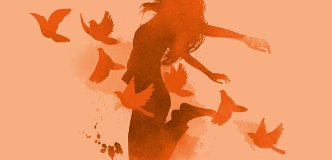 Young & Free | © Shutterstock/HstrongART