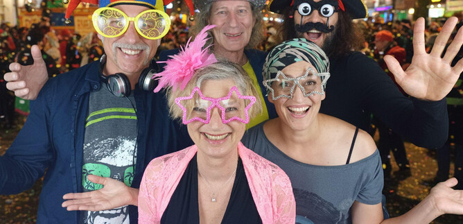 KOLLEKTIV TANZBAR | © KOLLEKTIV TANZBAR & Gemini 2.5