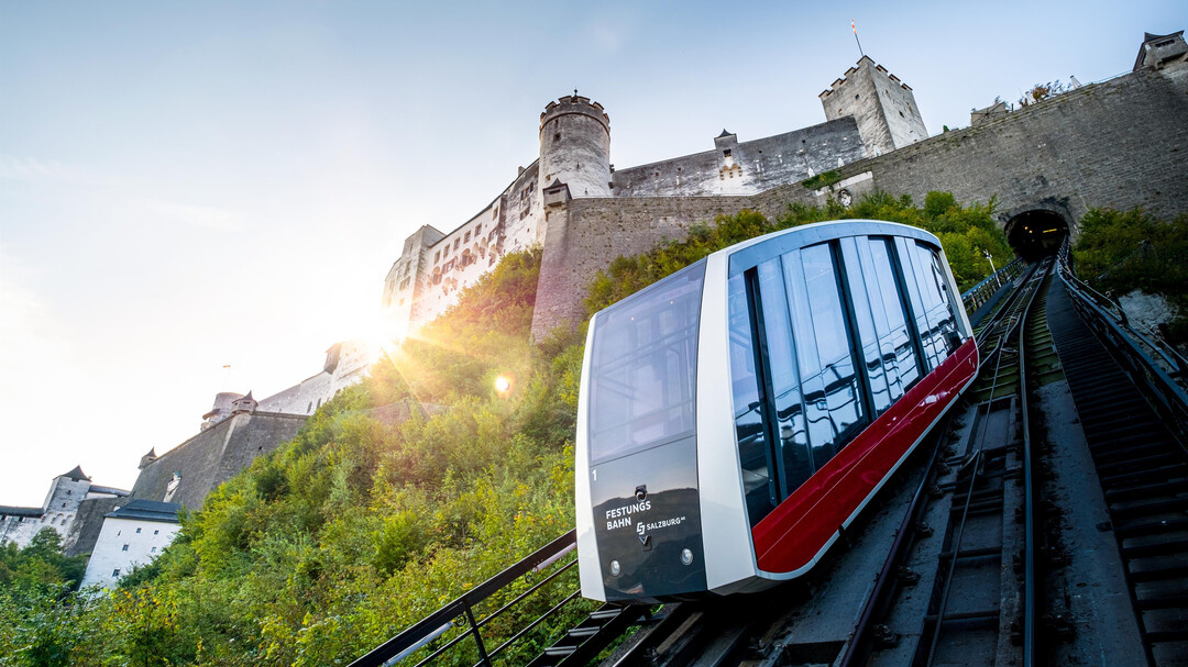 Funicular to the Fortress [FestungsBahn]
