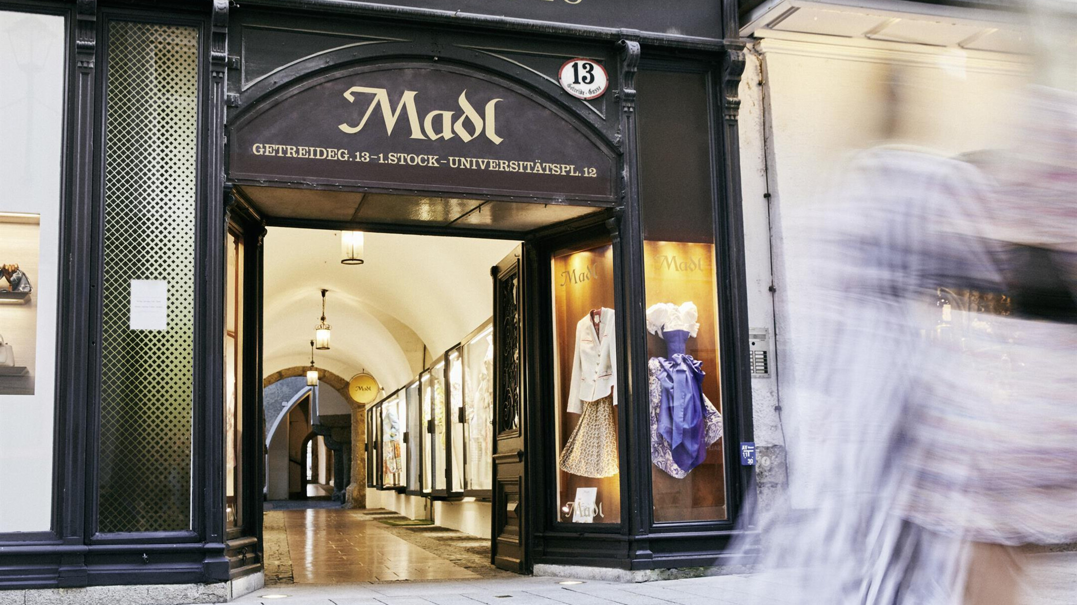 Madl Haute Couture und Tracht : salzburg.info