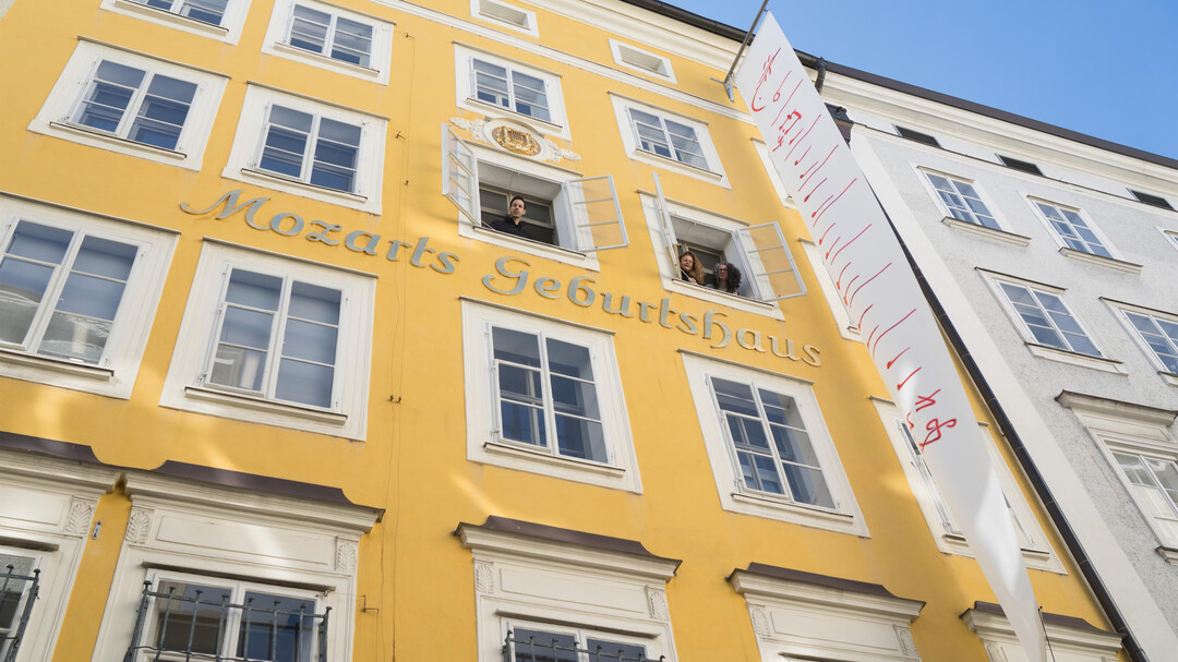 Mozart’s Birthplace: Sightseeing Attractions : salzburg.info