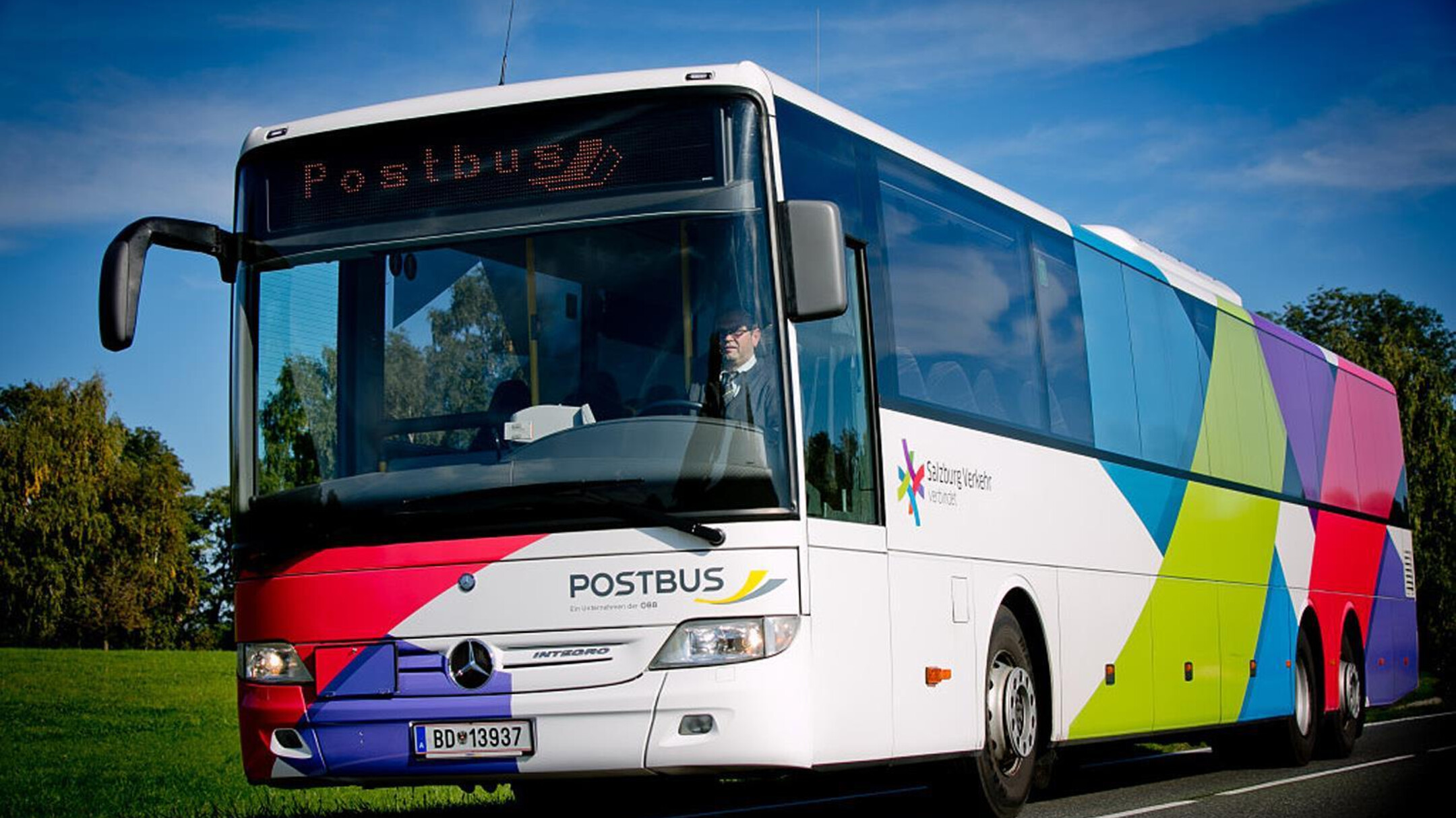 ÖBB Postbus : Public Transportation in Salzburg : salzburg.info