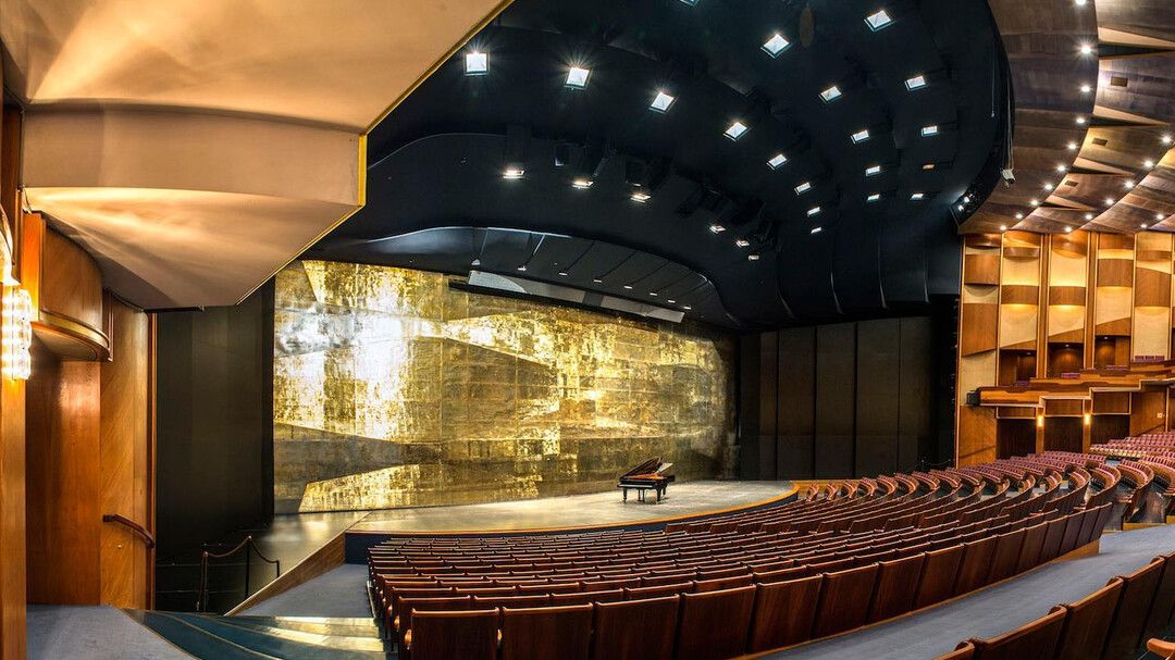Entry Hall Grosses Festspielhaus | © Luigi Caputo