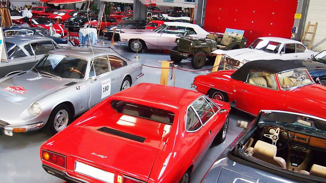 Manro - Classic Car & Music Museum 