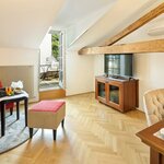 imagen de Suite con banera, WC | © Hotel Altstadt Radisson Blu