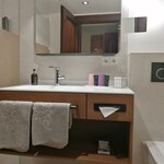 Фото double room with shower, WC