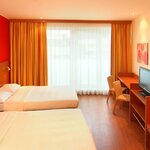 imagen de Habitación con dos camas, ducha, WC | © Star Inn Hotel Salzburg
