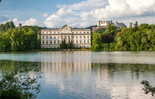 Leopoldskron Palace and the Fortress Hohensalzburg | © Tourismus Salzburg Leopoldskron Palace and the Fortress Hohensalzburg | © Tourismus Salzburg