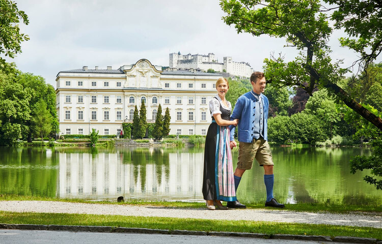 Leopoldskron Palace and the Fortress Hohensalzburg | © Tourismus Salzburg Leopoldskron Palace and the Fortress Hohensalzburg | © Tourismus Salzburg